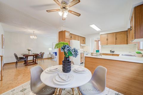 Photo 11 at 141 Burnt Bark Drive, Steeles, Toronto