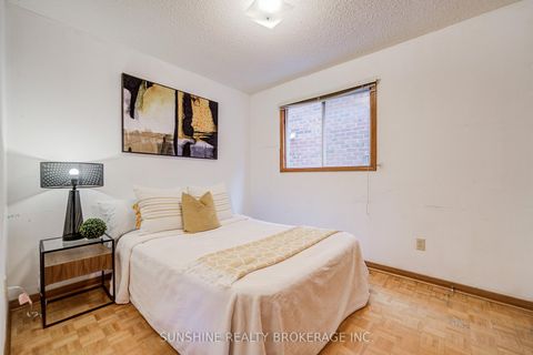 Photo 31 at 141 Burnt Bark Drive, Steeles, Toronto