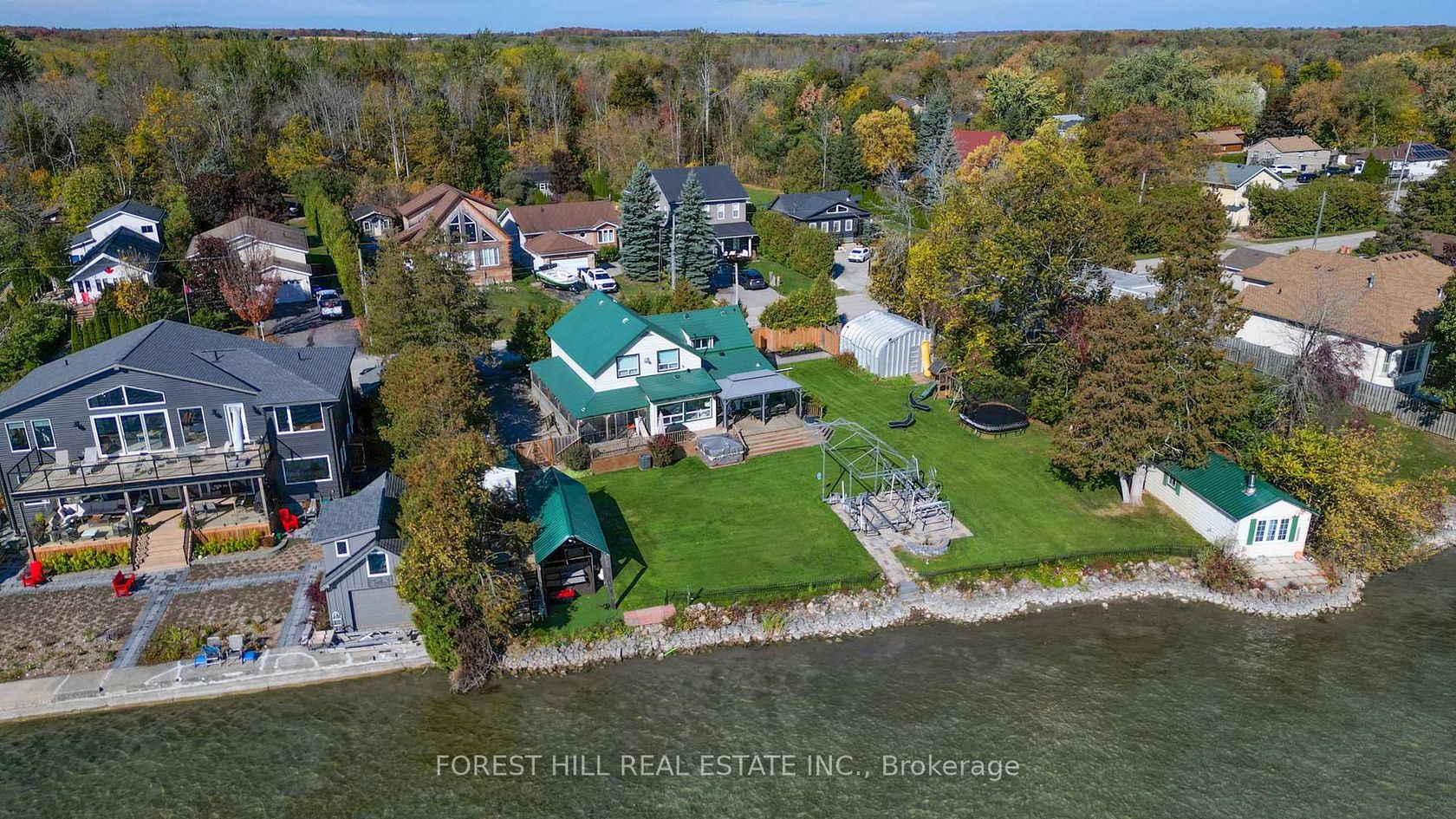 1031 Wisker Avenue, Lefroy, Innisfil photo number 2