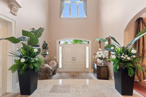 Photo 5 at 2 Prince Adam Court, King City, King