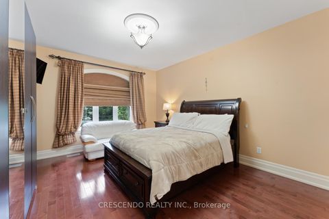 Photo 23 at 2 Prince Adam Court, King City, King