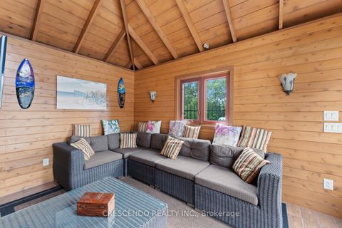 Photo 41 at 2 Prince Adam Court, King City, King