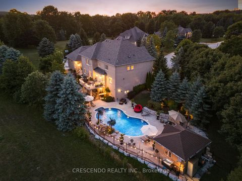 Photo 46 at 2 Prince Adam Court, King City, King