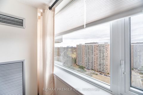 Photo 16 at 1905 - 270 Scarlett Road, Smythe, Toronto