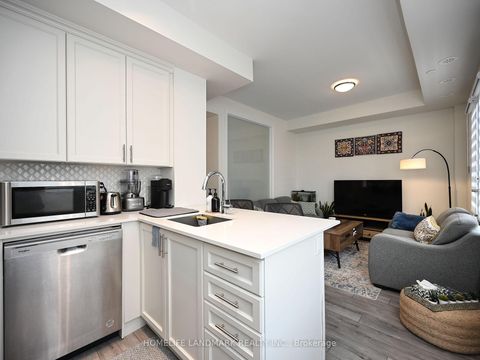 Photo 12 at #338 - 349 Wheat Boom Drive, JM Joshua Meadows, Oakville