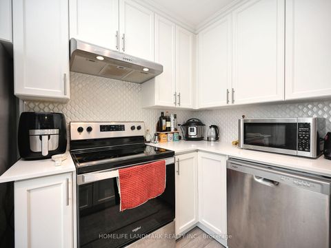 Photo 15 at #338 - 349 Wheat Boom Drive, JM Joshua Meadows, Oakville