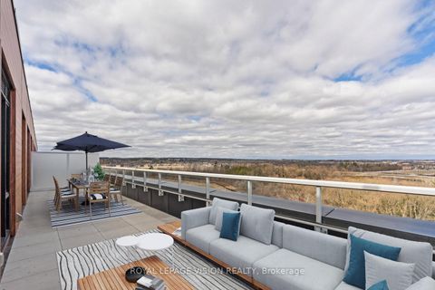 Photo 4 at 907 - 6 David Eyer Road, Rural Richmond Hill, Richmond Hill Photo 4 at 907 - 6 David Eyer Road, Rural Richmond Hill, Richmond Hill