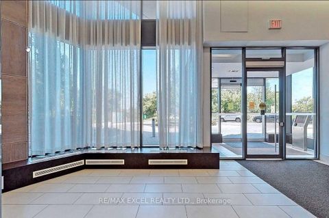 Photo 6 at 711 - 160 Vanderhoof Avenue, Thorncliffe Park, Toronto