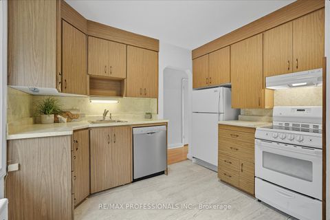 Photo 17 at 23 Scotswood Road, Maryvale, Toronto