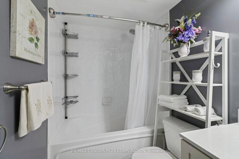 Photo 6 at 708 - 30 Harrison Garden Boulevard, Willowdale East, Toronto