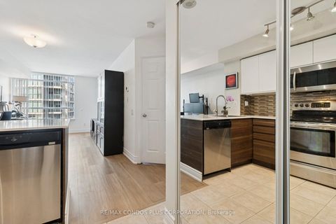 Photo 11 at 708 - 30 Harrison Garden Boulevard, Willowdale East, Toronto