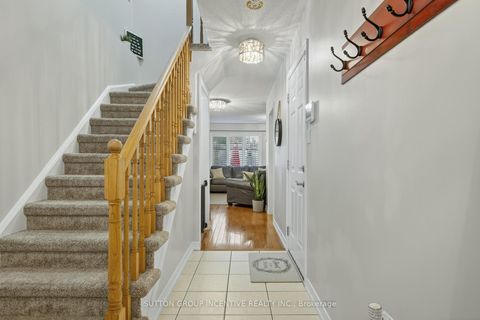Photo 7 at 1 - 430 Mapleview Drive E, Painswick South, Barrie