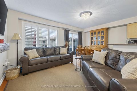 Photo 11 at 1 - 430 Mapleview Drive E, Painswick South, Barrie