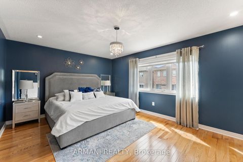 Photo 24 at 44 Alex Black Street, Patterson, Vaughan