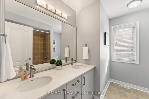 Photo 32 at 44 Alex Black Street, Patterson, Vaughan