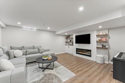 Photo 37 at 44 Alex Black Street, Patterson, Vaughan