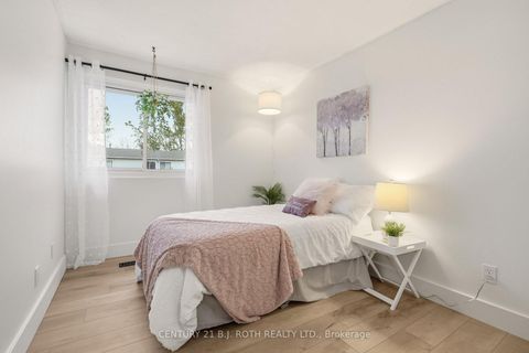 Photo 24 at 4 - 235 Steel Street, Codrington, Barrie