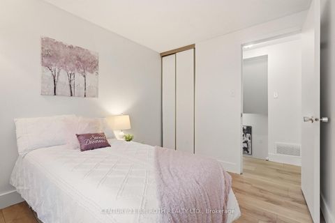 Photo 25 at 4 - 235 Steel Street, Codrington, Barrie