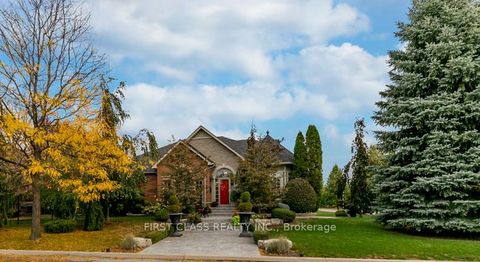 Photo 0 at 116 Kinloch Crescent, Maple, Vaughan