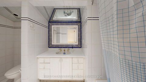 Photo 26 at 116 Kinloch Crescent, Maple, Vaughan