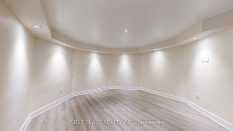 Photo 28 at 116 Kinloch Crescent, Maple, Vaughan