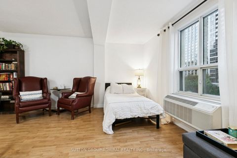 Photo 18 at 305 - 88 Charles Street, Yonge Corridor, Toronto