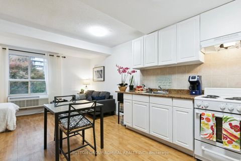 Photo 24 at 305 - 88 Charles Street, Yonge Corridor, Toronto