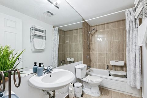 Photo 27 at 305 - 88 Charles Street, Yonge Corridor, Toronto