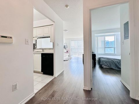 Photo 2 at 2001 - 1 Pemberton Avenue, Newtonbrook East, Toronto