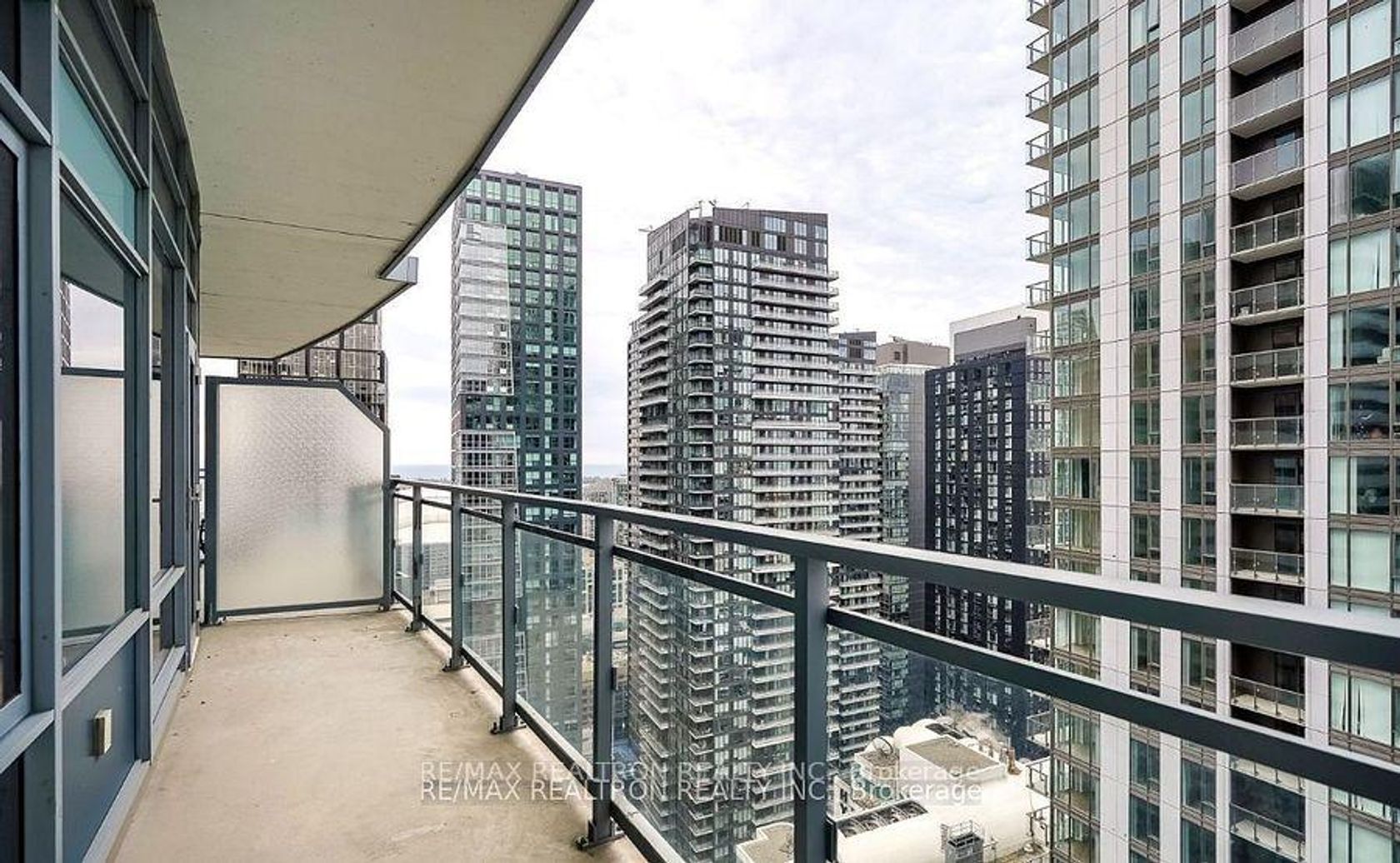Photo 14 at 3712 - 21 Widmer Street, Waterfront Communities C1, Toronto Photo 14 at 3712 - 21 Widmer Street, Waterfront Communities C1, Toronto