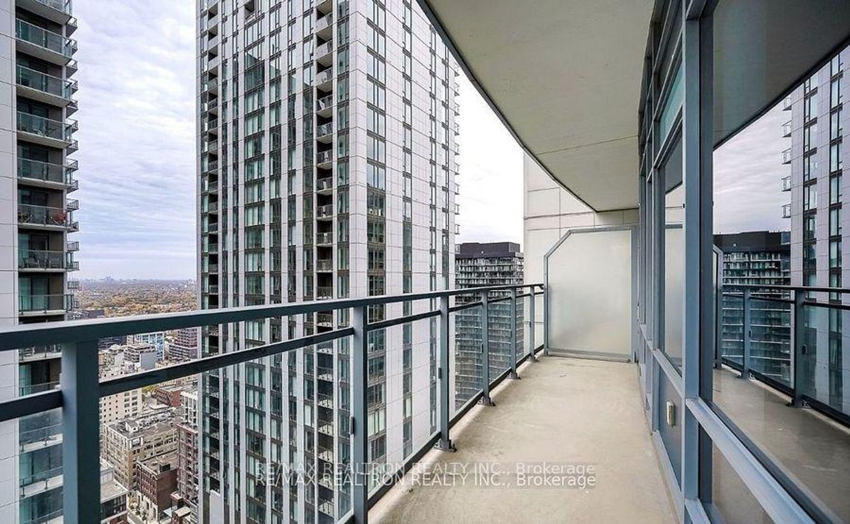 Photo 15 at 3712 - 21 Widmer Street, Waterfront Communities C1, Toronto Photo 15 at 3712 - 21 Widmer Street, Waterfront Communities C1, Toronto