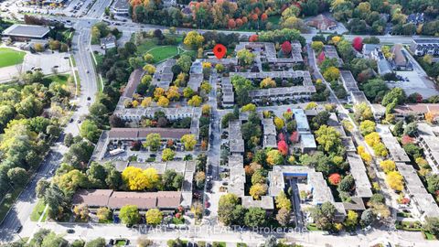 Photo 2 at 26 Anvil Mill Way, Windfields, Toronto