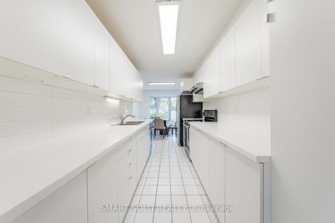Photo 20 at 26 Anvil Mill Way, Windfields, Toronto