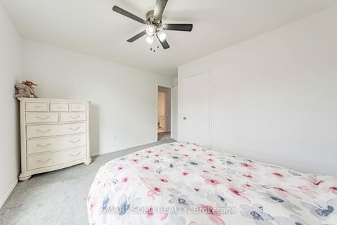 Photo 34 at 26 Anvil Mill Way, Windfields, Toronto