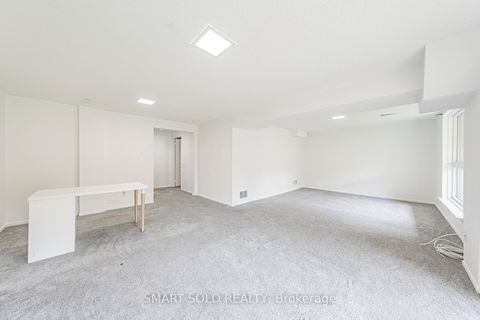 Photo 41 at 26 Anvil Mill Way, Windfields, Toronto