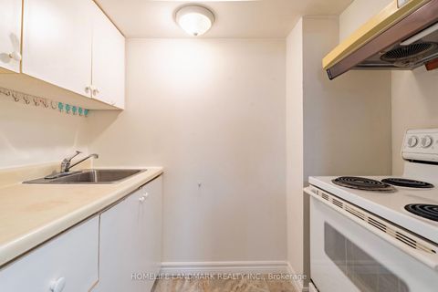 Photo 16 at 314 Sprucewood Court, L'Amoreaux, Toronto