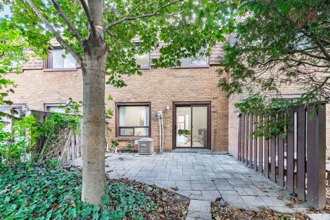 Photo 22 at 314 Sprucewood Court, L'Amoreaux, Toronto