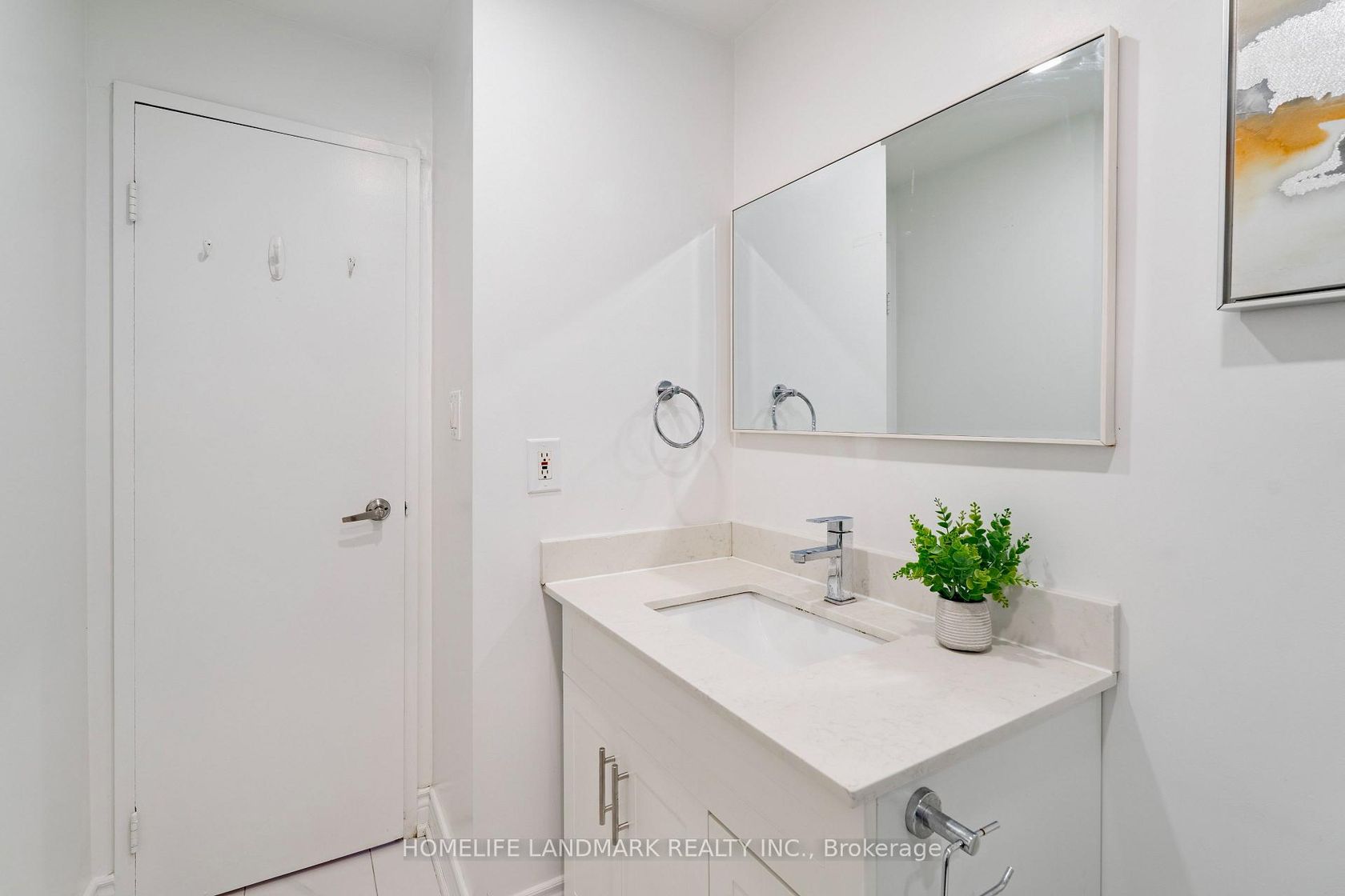 Photo 15 at 314 Sprucewood Court, L'Amoreaux, Toronto Photo 15 at 314 Sprucewood Court, L'Amoreaux, Toronto