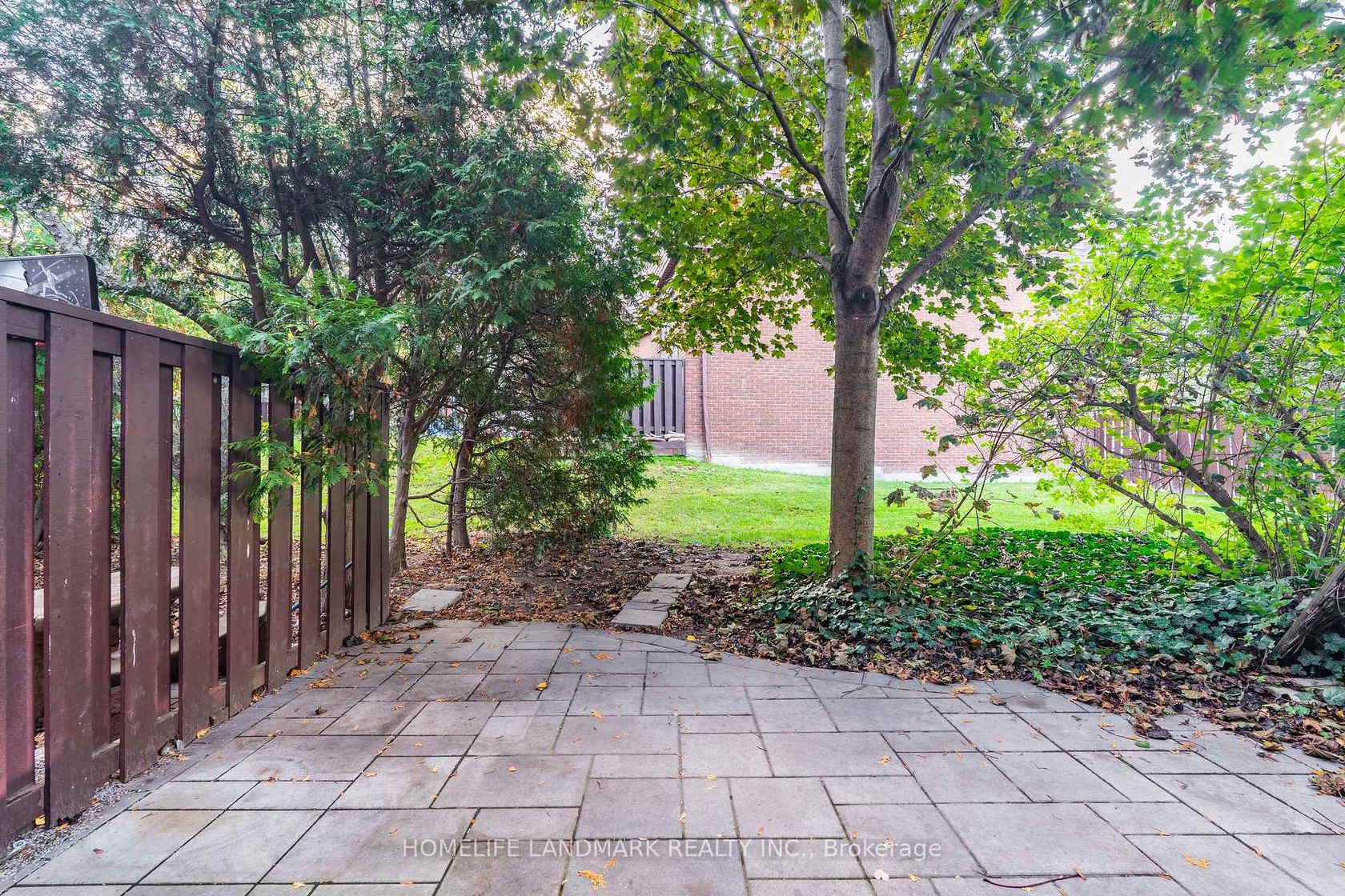 Photo 21 at 314 Sprucewood Court, L'Amoreaux, Toronto Photo 21 at 314 Sprucewood Court, L'Amoreaux, Toronto