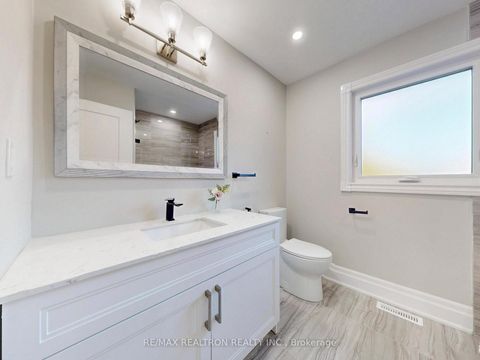 Photo 37 at 19 Timpson Drive, Aurora Highlands, Aurora