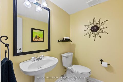 Photo 7 at 16 - 6400 Lawrence Avenue E, Rouge E10, Toronto