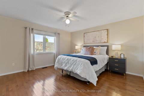 Photo 9 at 16 - 6400 Lawrence Avenue E, Rouge E10, Toronto