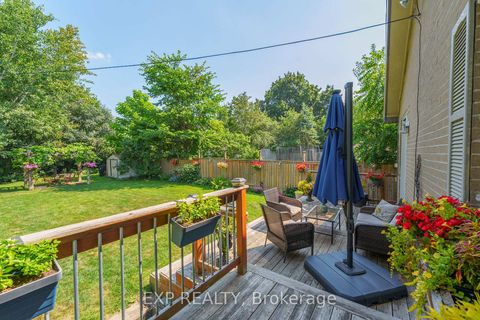 Photo 28 at 31 Patrick Drive, Aurora Highlands, Aurora