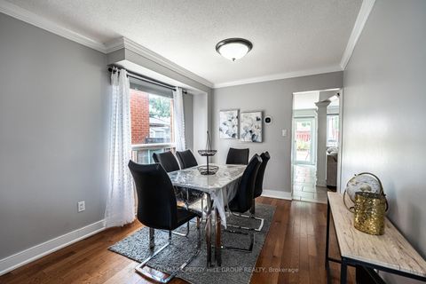 Photo 3 at 45 Weatherup Crescent, West Bayfield, Barrie