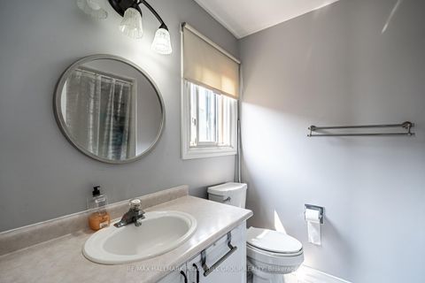 Photo 6 at 45 Weatherup Crescent, West Bayfield, Barrie