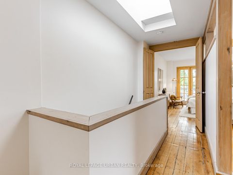 Photo 12 at 105 Sussex Avenue, University, Toronto