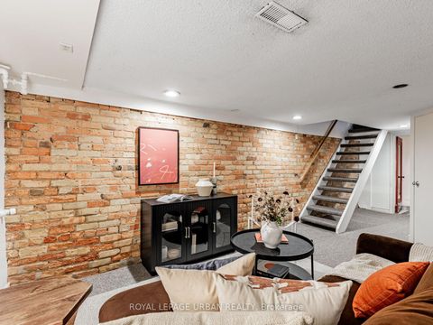 Photo 24 at 105 Sussex Avenue, University, Toronto