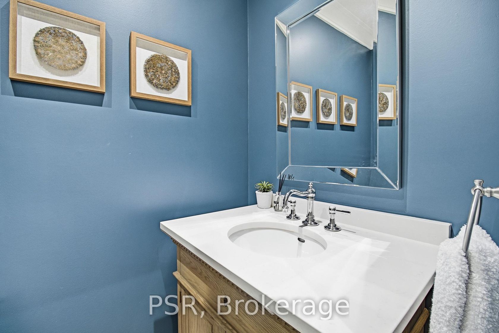 Photo 17 at 46 Bernard Avenue, Annex, Toronto Photo 17 at 46 Bernard Avenue, Annex, Toronto