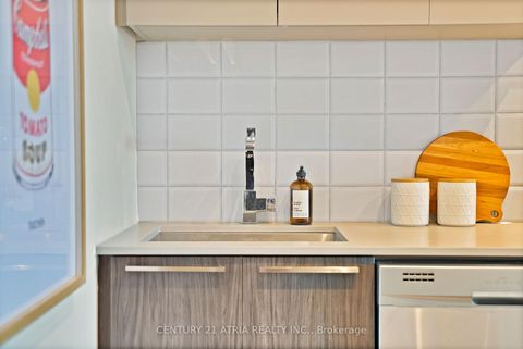 Photo 5 at 613 - 20 Brin Drive, Humber Valley, Toronto