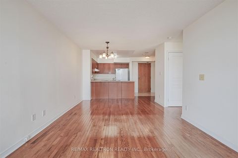 Photo 14 at 510 - 19 Northern Heights Drive, Langstaff, Richmond Hill